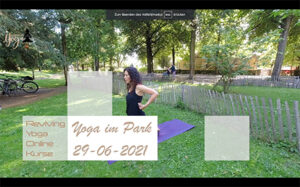 Yoga im Park